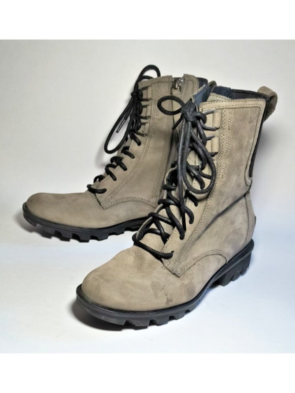 SOREL Phoenix Lace Waterproof Boots Womens 6.5 Grey Suede Combat Lug Sole NL3007